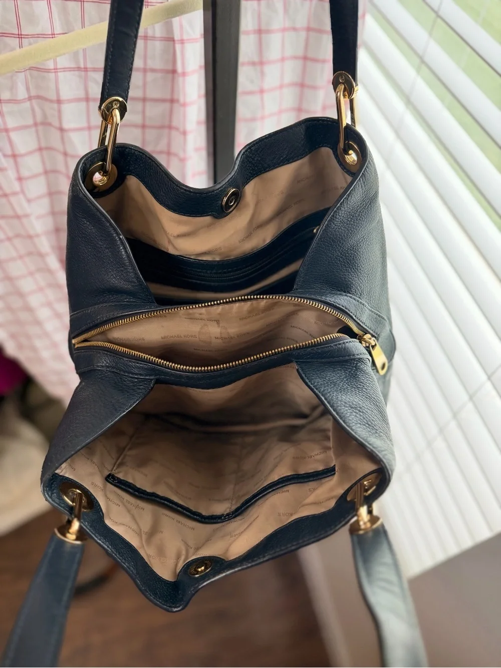 MICHAEL MICHAEL KORS | Kensington Navy Leather Tote Bag